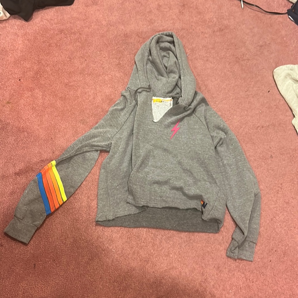 Cropped sweatshirt - Picture 1 of 2
